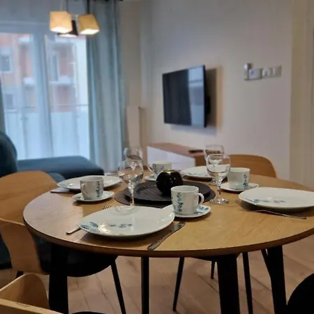 Iii Apartment Wrzesnia (Wrzesnia)